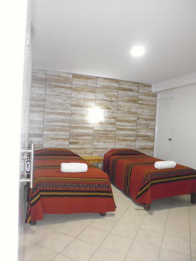 Hostal Fatima Huacho Esterno foto